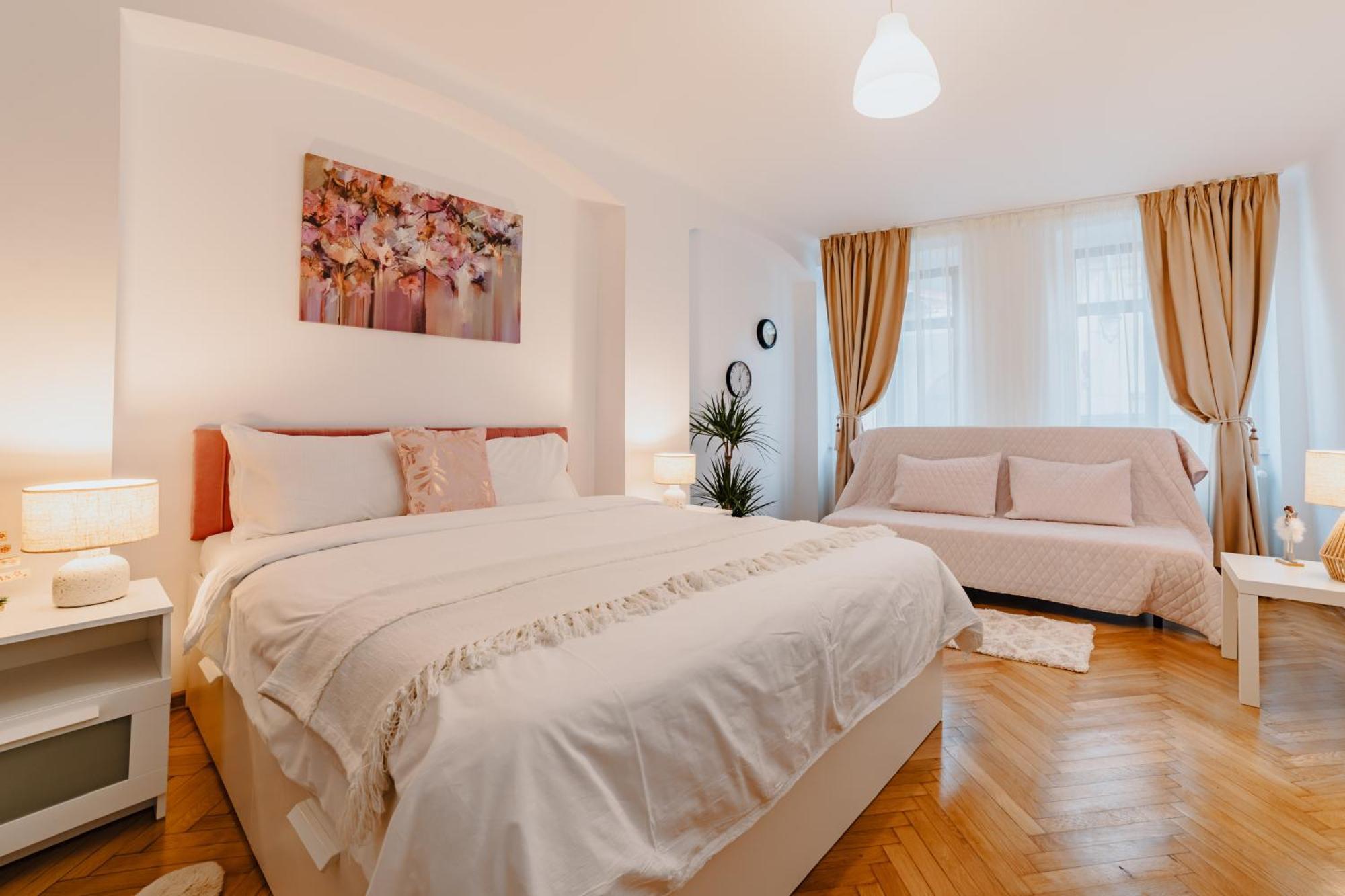 Albert Residence With Complimentary Parking Brasov Bagian luar foto