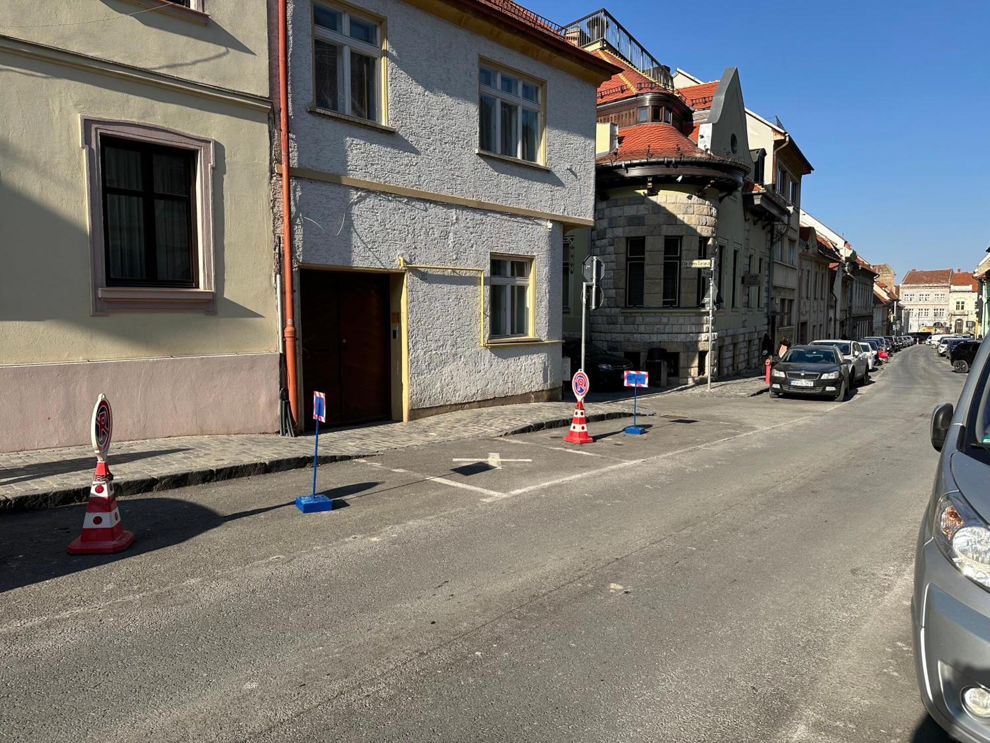 Albert Residence With Complimentary Parking Brasov Bagian luar foto